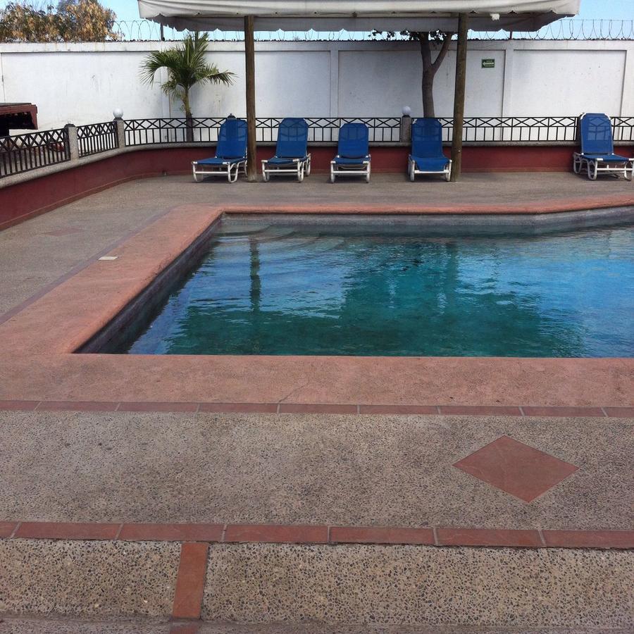 Hotel El Descanso Mazatlán Exterior foto